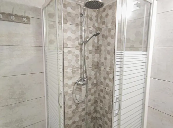 Fully Renovated Close To The Bus Station And The Center! Χανιά